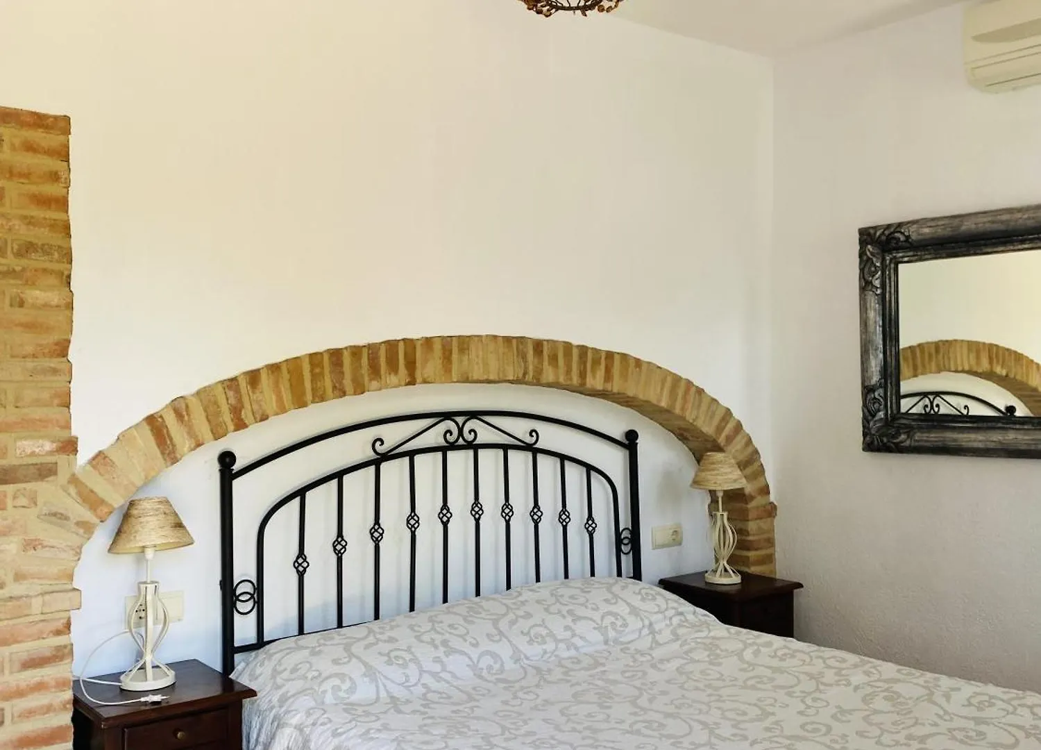 Casa Mas Molines Con Piscina Jacuzzi Y Barbacoas Villa Montras Chalet