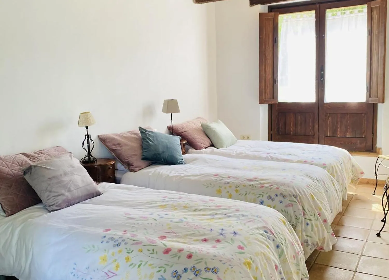 Casa Mas Molines Con Piscina Jacuzzi Y Barbacoas Villa Montras