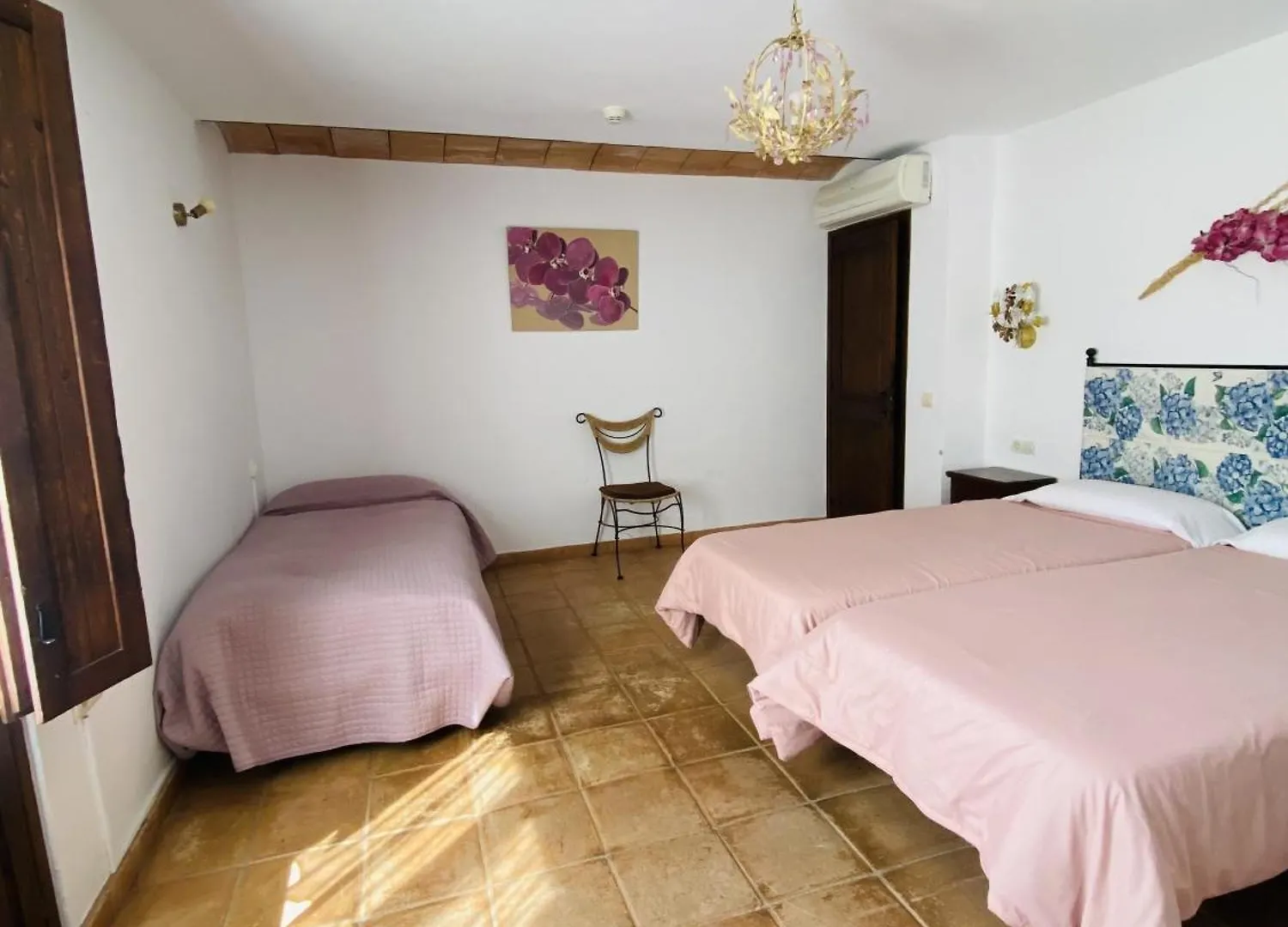Casa Mas Molines Con Piscina Jacuzzi Y Barbacoas Villa Montras Spain