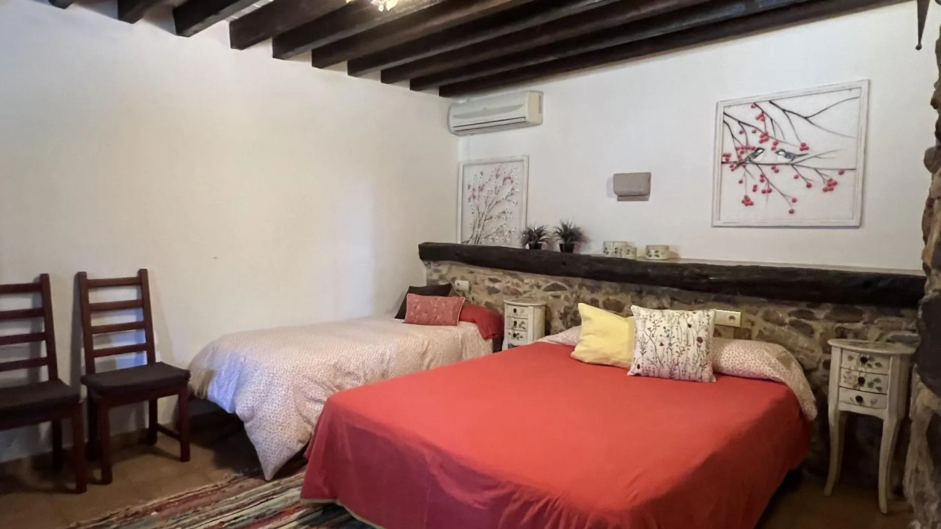 Casa Mas Molines Con Piscina Jacuzzi Y Barbacoas Villa Montras Chalet