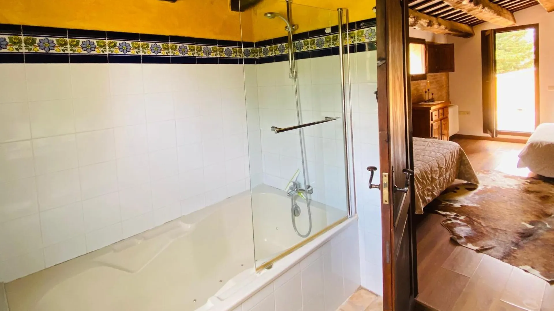 Casa Mas Molines Con Piscina Jacuzzi Y Barbacoas Villa Montras