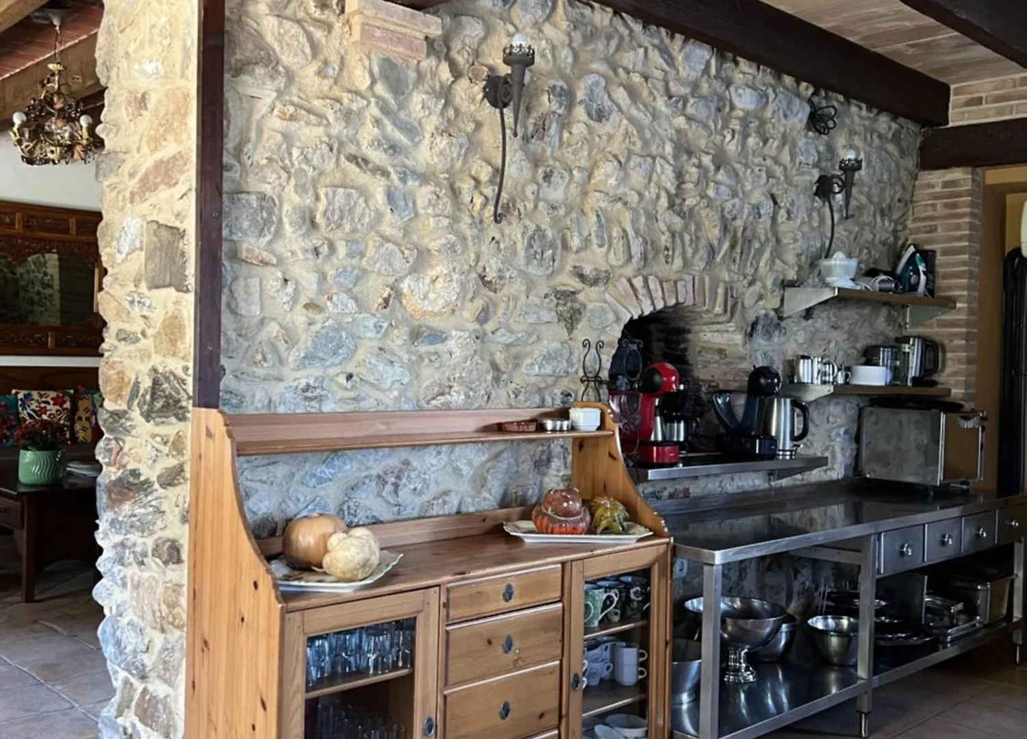 シャレー Montrás Casa Mas Molines Con Piscina Jacuzzi Y Barbacoasヴィラ